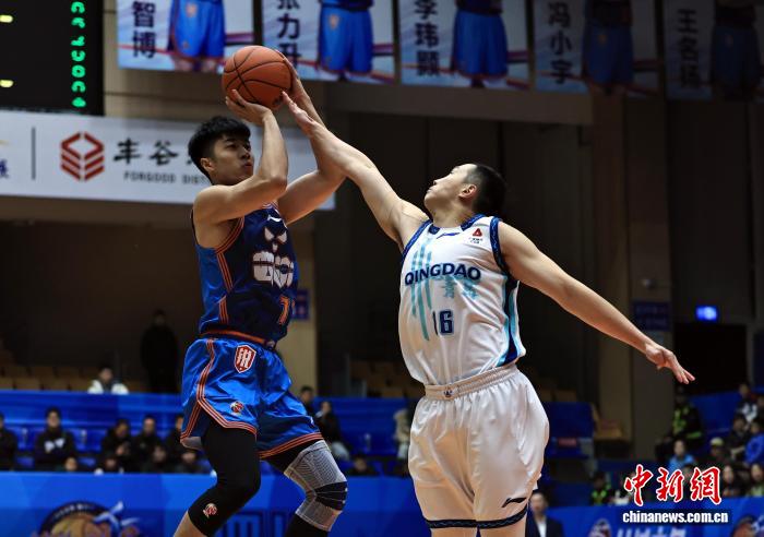 四川男篮在主场以97-109不敌青岛，进入连败泥潭