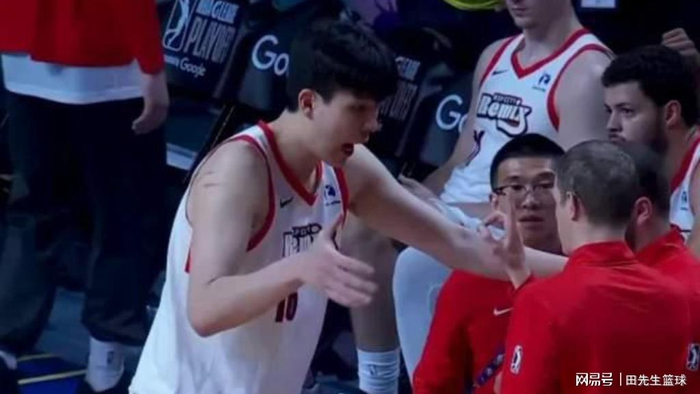 杨瀚森季后赛首战关键表现助混音队掀翻墨西哥