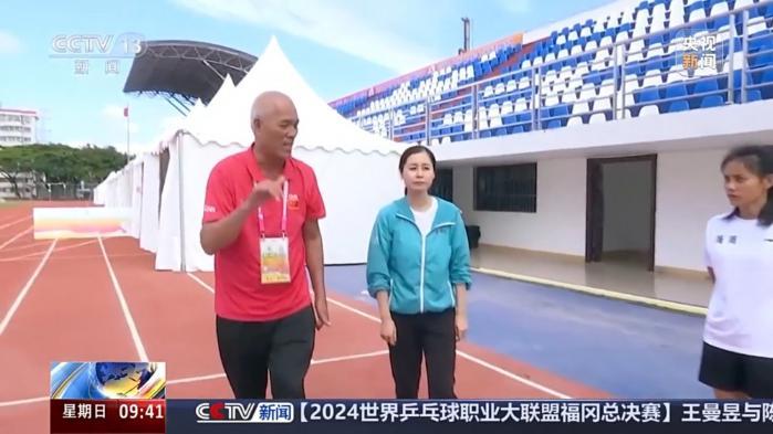 第十二届全国少数民族传统体育运动会攀椰竞速